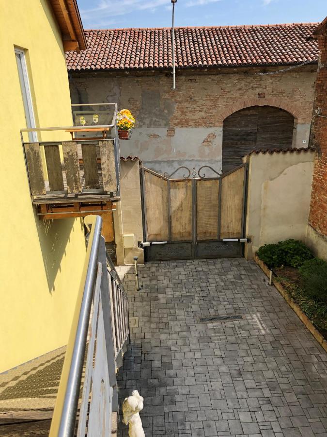 Appartamento Incantevole Con Parcheggio Privato Casteldidone Exteriör bild